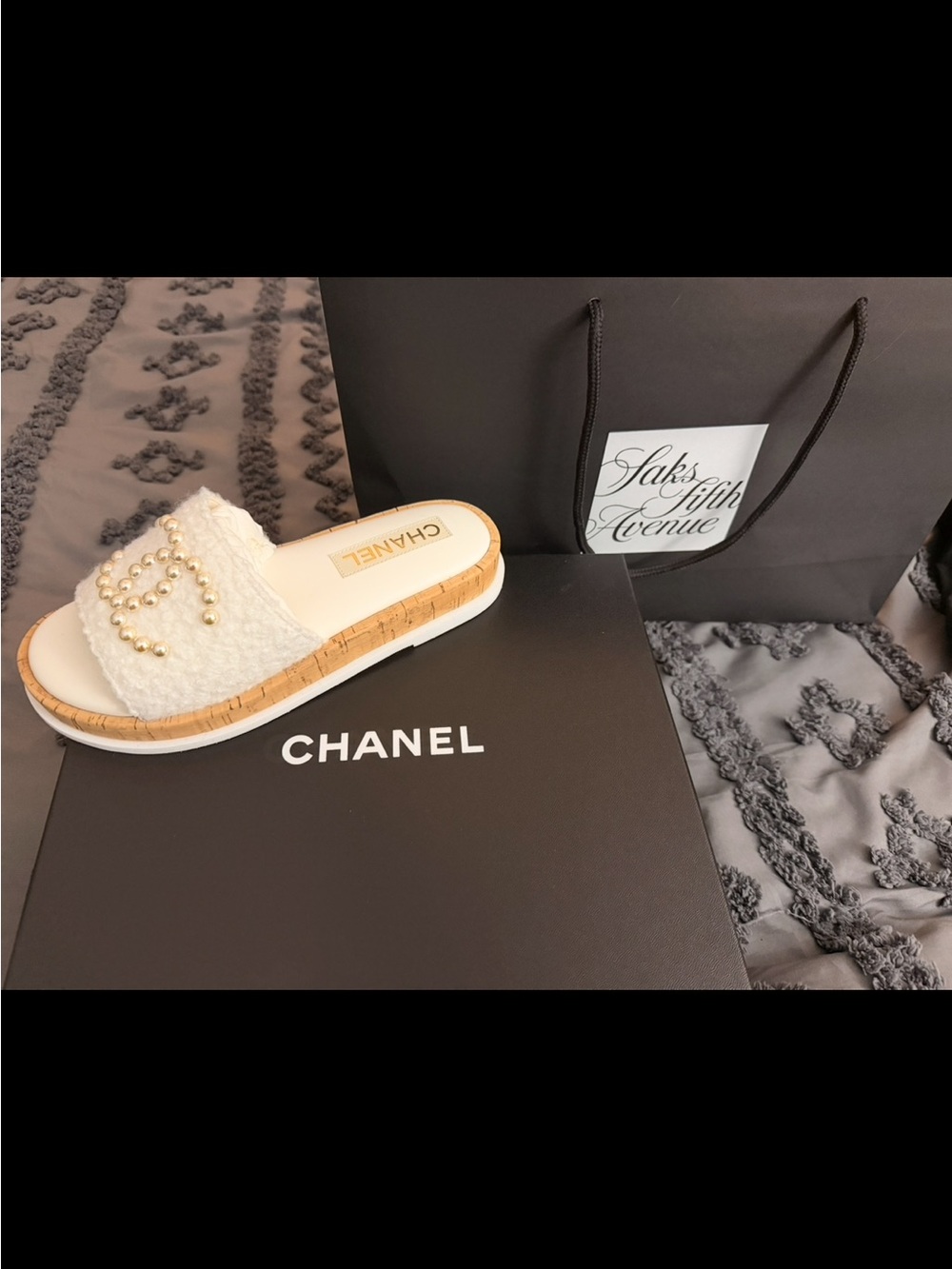 CHANEL Cream Pearl-Embellished Cork Slide Mules